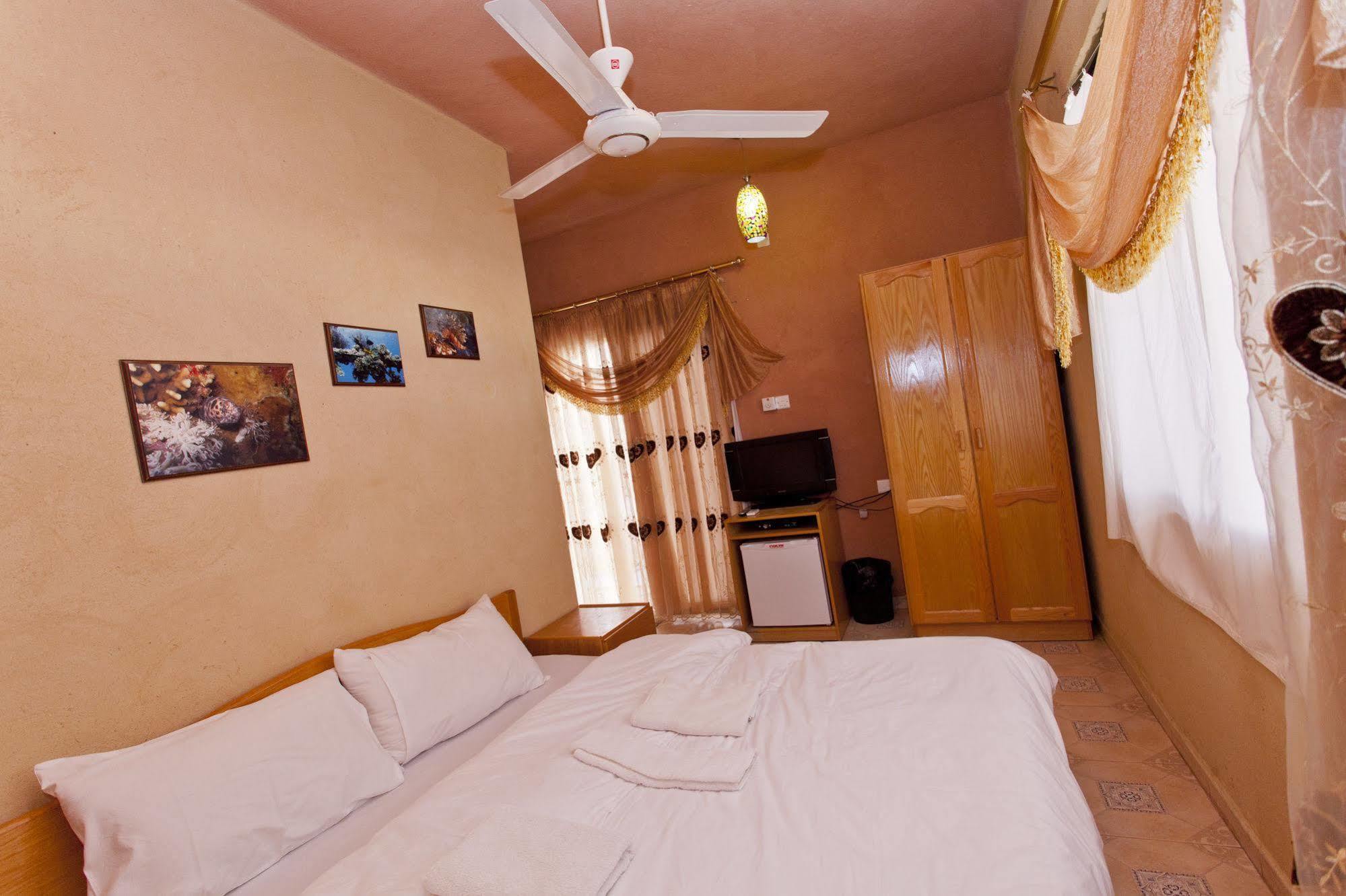 Arab Divers Dive Center&Bed&Breakfast Akaba Exterior foto