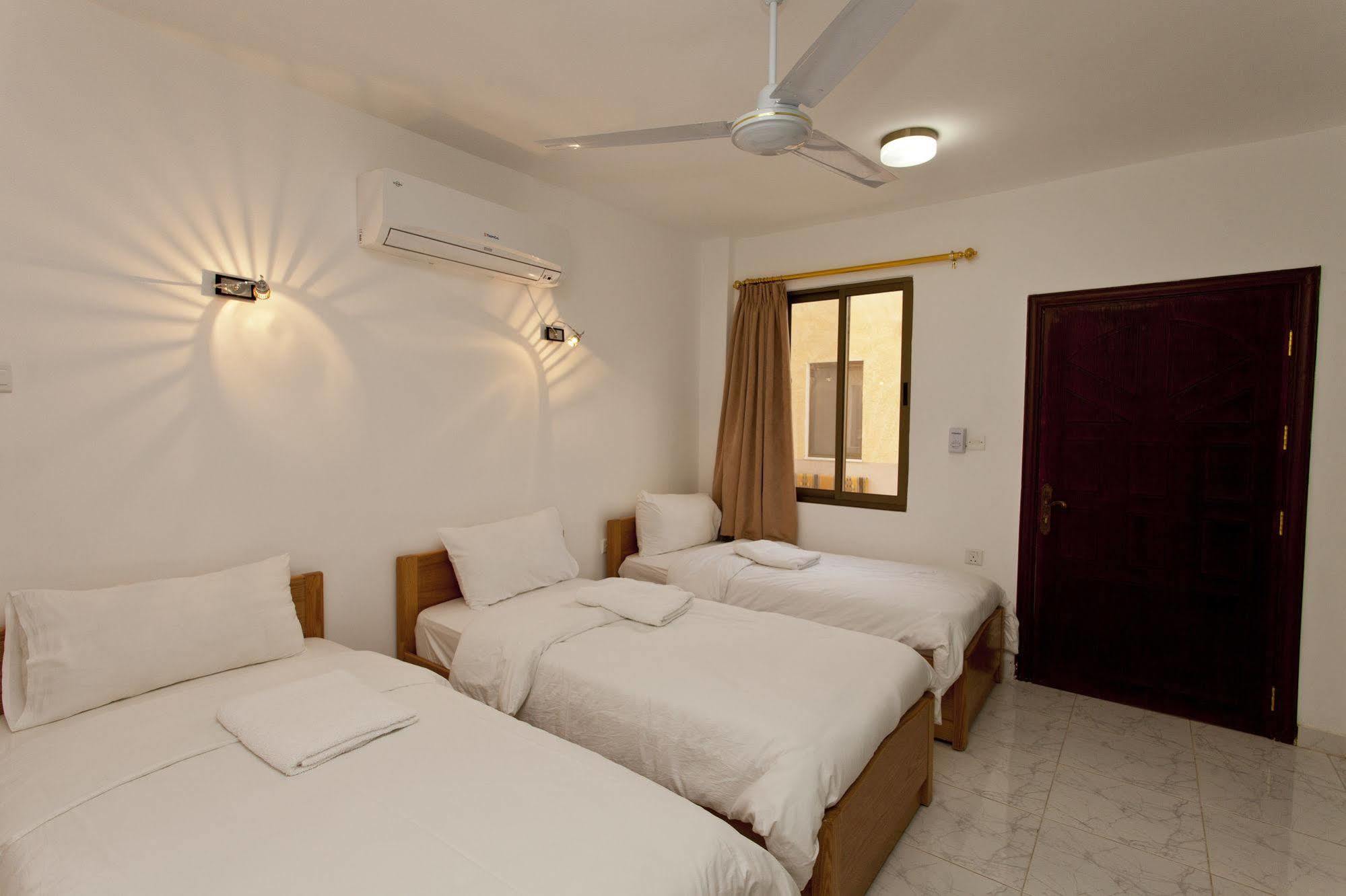 Arab Divers Dive Center&Bed&Breakfast Akaba Exterior foto