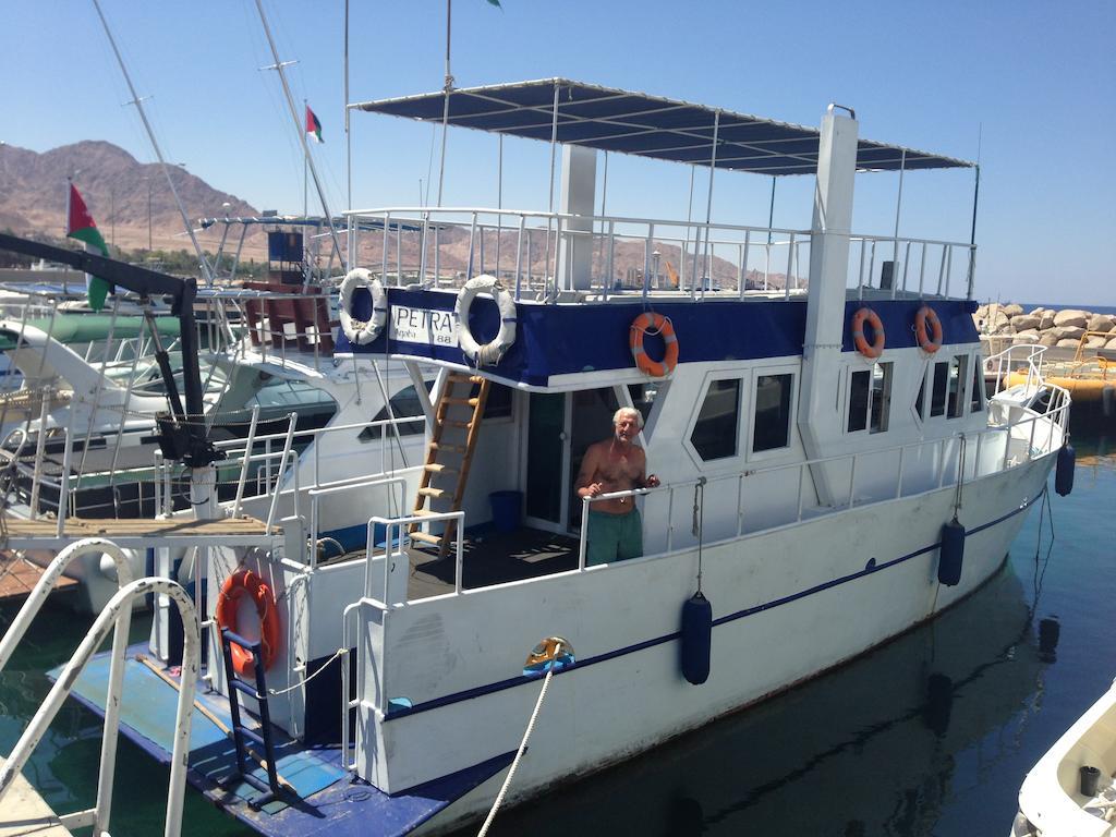 Arab Divers Dive Center&Bed&Breakfast Akaba Exterior foto